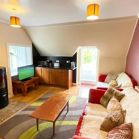 Catcune Family Suite Gorebridge Exterior photo